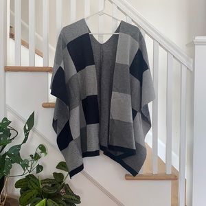 Lululemon Kimono/poncho like wool sweater